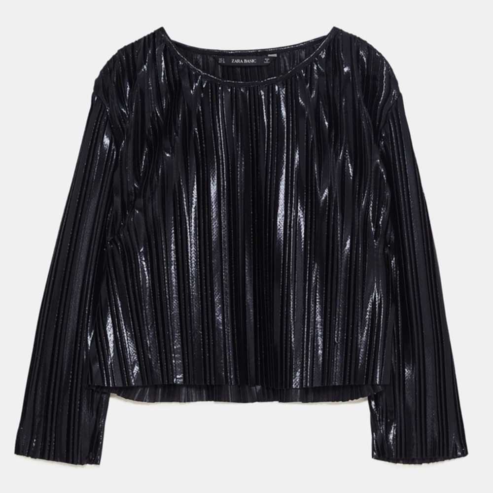 NWT ZARA PLEATED LEATHER BLACK LONG SLEEVE TOP - Picture 4 of 13